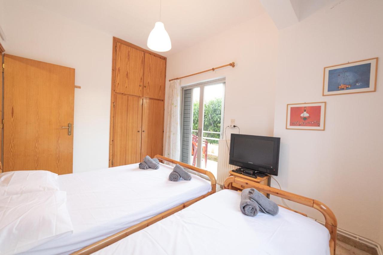 Olive Apartments Elaionas エリオナス エクステリア 写真
